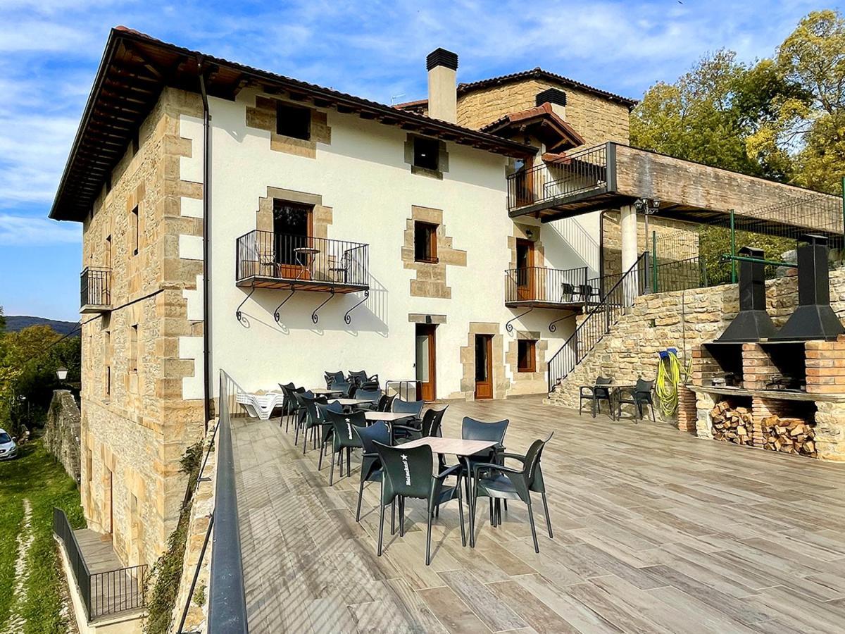 Palacio De Aralar Grande Familias Oskotz Exteriér fotografie